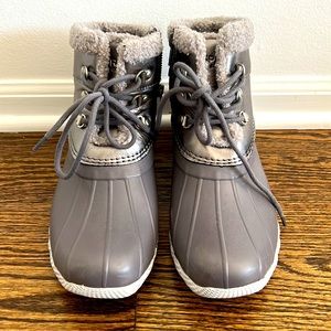 Sperry alpine winter boots, 8.5, like new